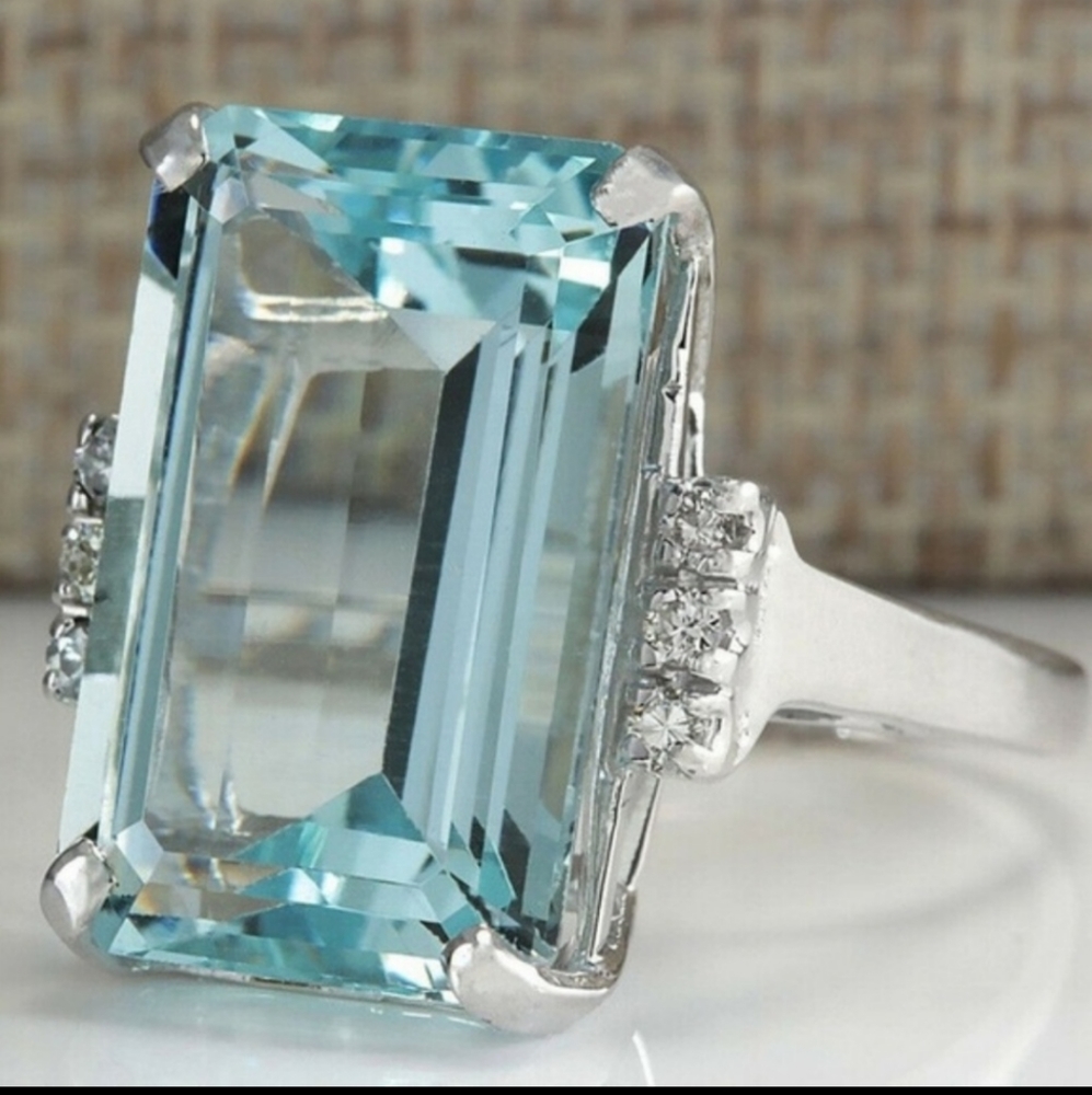 NEW 925 SILVER RING - Picture 2 of 6